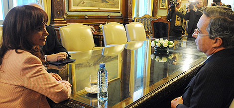 Nacionales ( Cristina y Uribe )